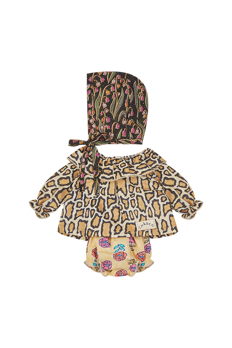 Giraffe Doll Outfit
